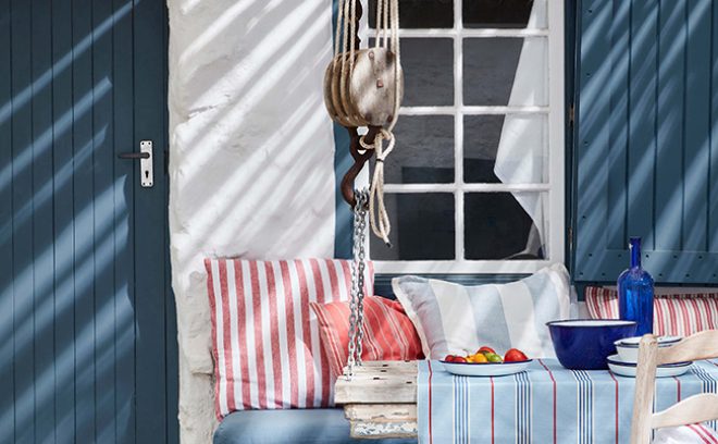 Hicks' Blue 208, Loft White 222 copy