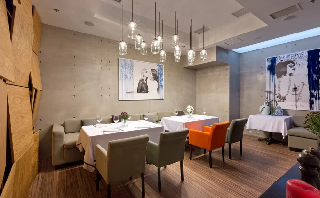 Interkas-ink-restaurant-polished-plaster-honed-01