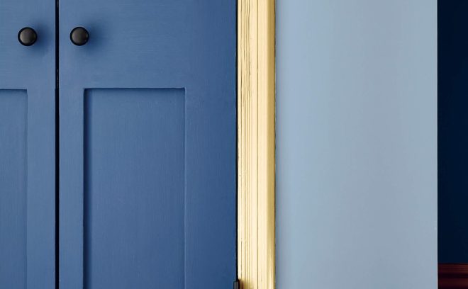 Woad 251, Grey Stone 276, Sunlight 135 - Detail